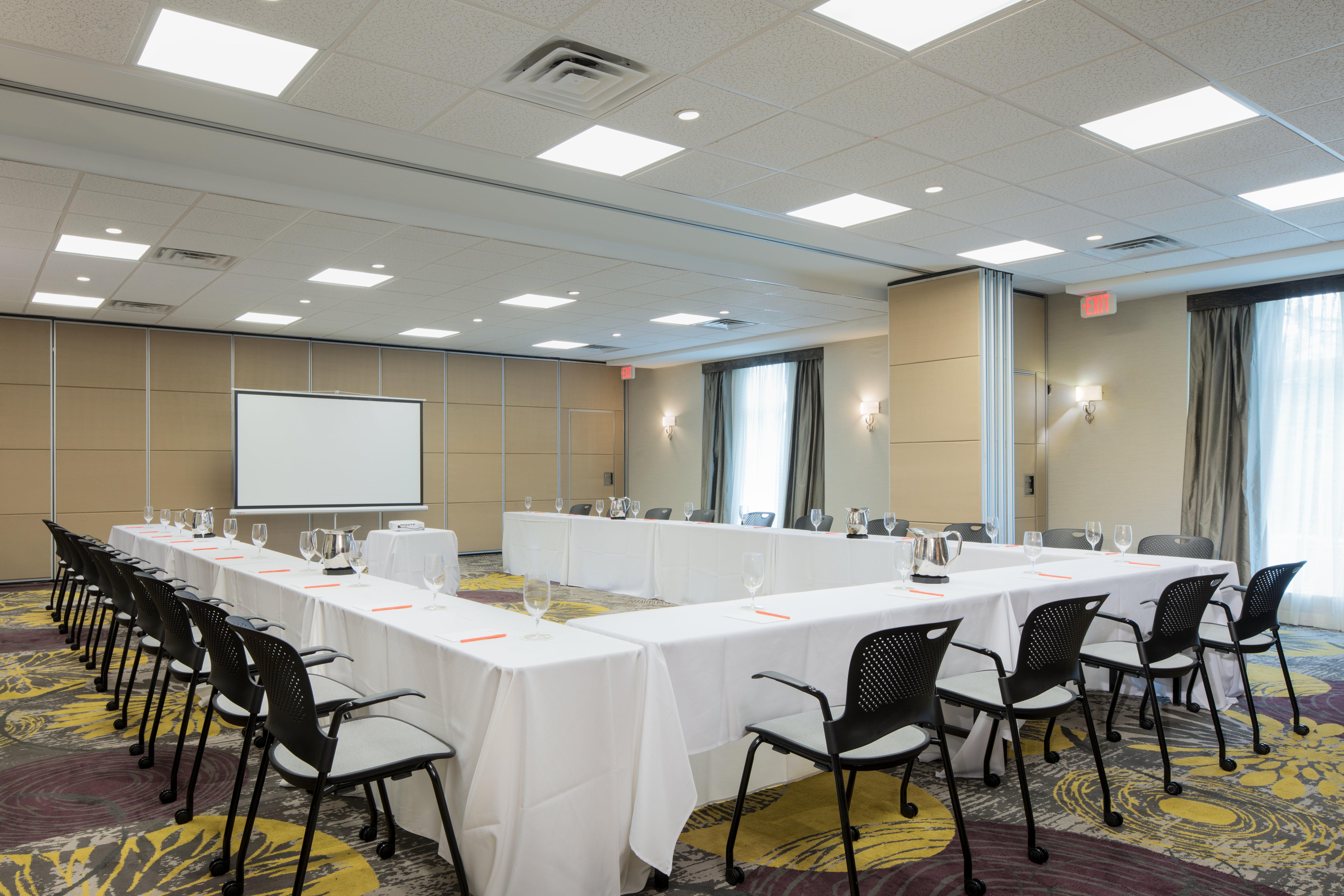 Crowne Plaza Chicago Sw - Burr Ridge By Ihg Hotel Bagian luar foto