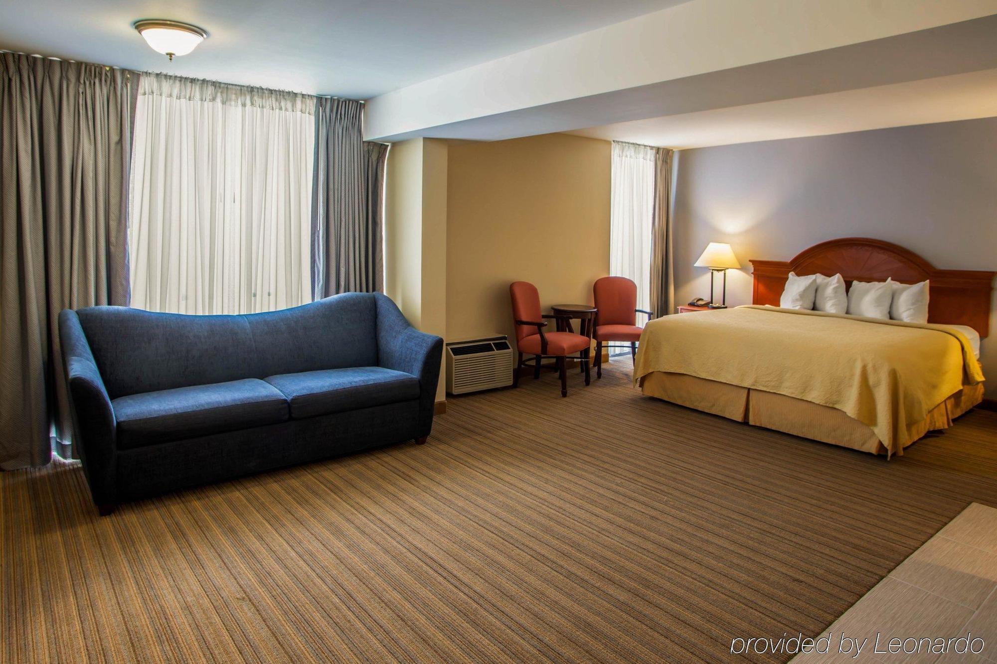 Crowne Plaza Chicago Sw - Burr Ridge By Ihg Hotel Bagian luar foto